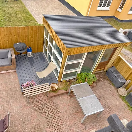Σπίτι διακοπών Charming Townhouse In